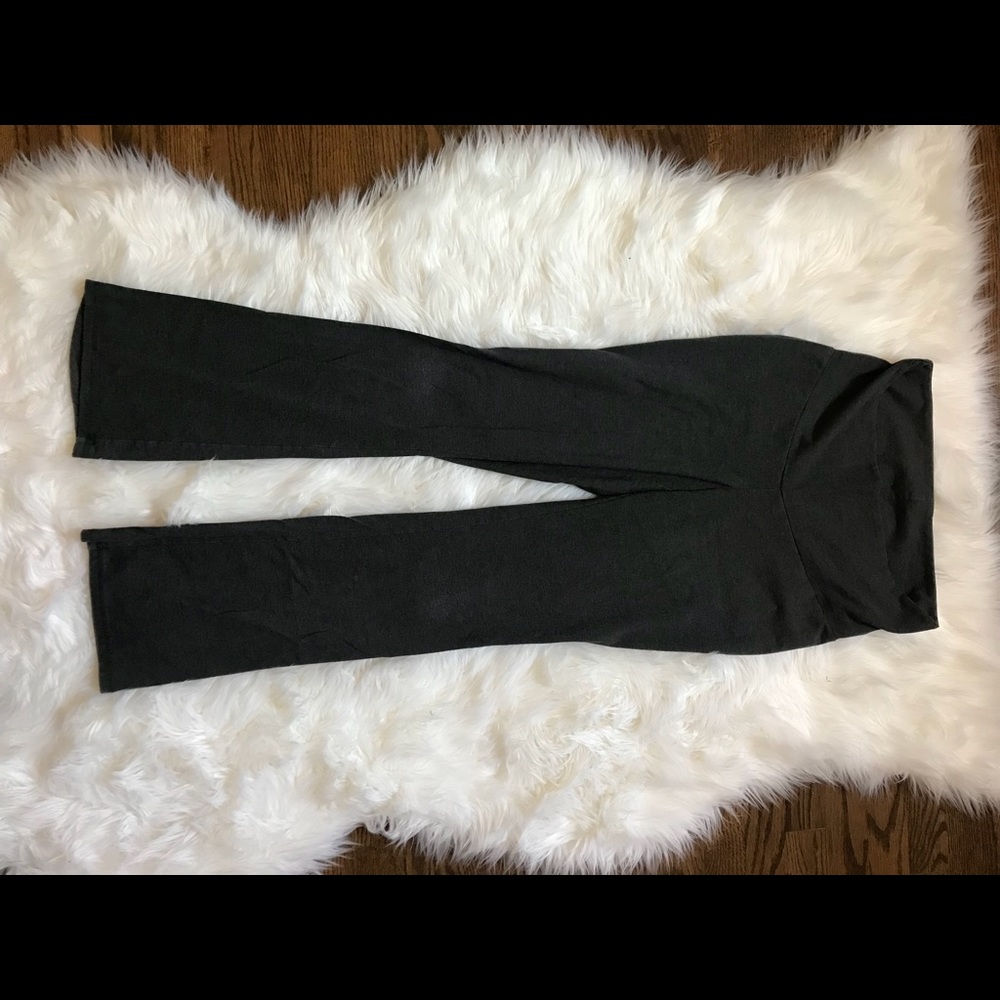 Motherhood Maternity Gray Leggings Small